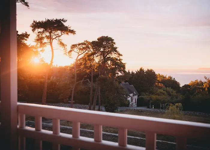 Jeanne Апартаменты *